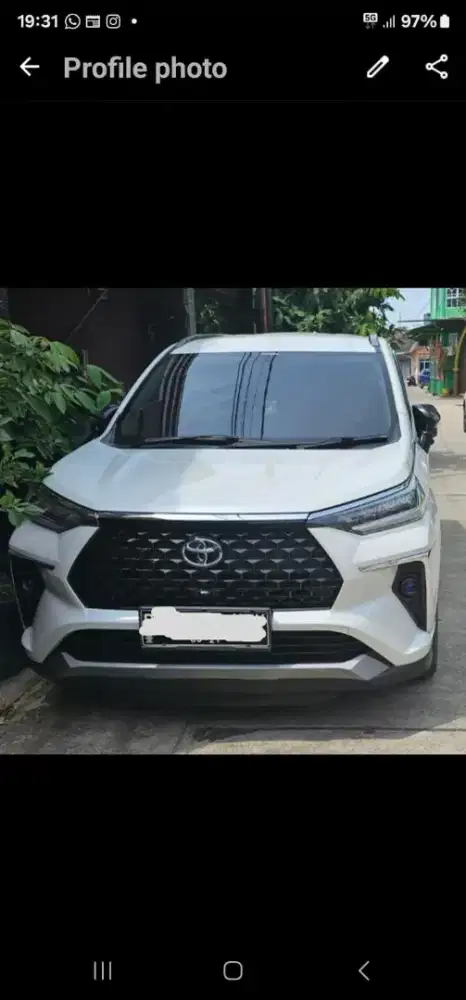 Avanza Veloz tipe Q (like new)