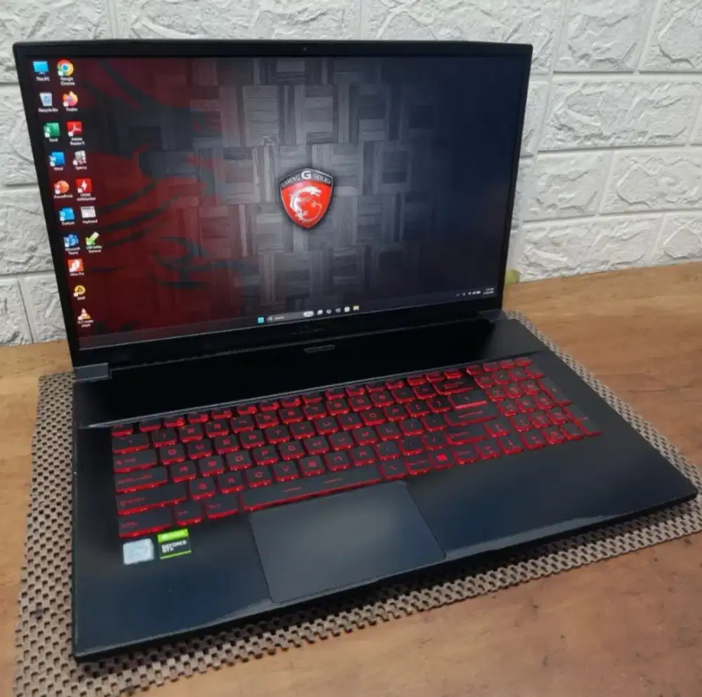 LAPTOP MSI GF63 THIN INTEL CORE I5 GEN-9 (16/512GB) GTX 1050TI NORMAL