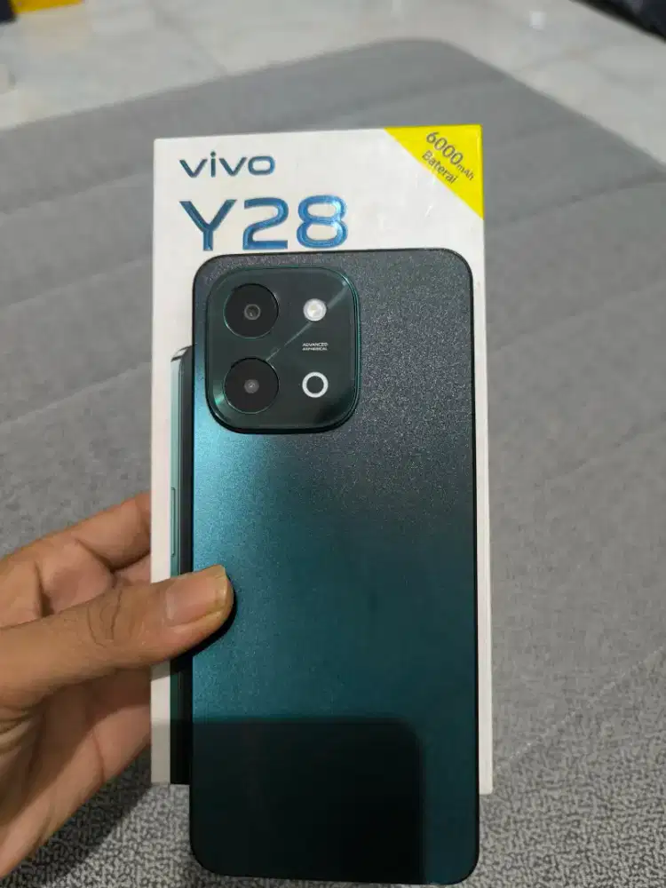 Vivo Y28 ram 8/256