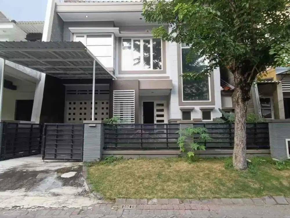 Disewakan rumah 2 lantai  Pakuwon city furnish