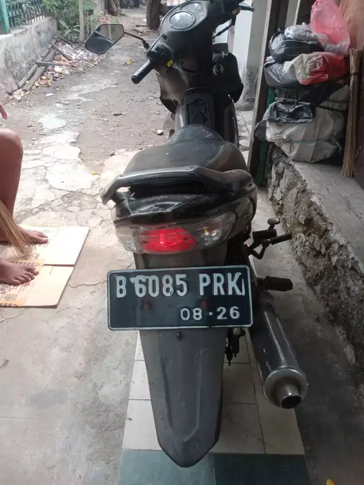 Dijual motor Suzuki Titan