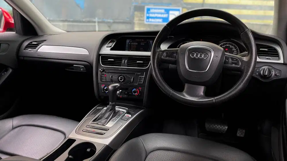 Audi A4 1.8T TFSI B8 Red On Black NIK 2009 DRL LED Lamp