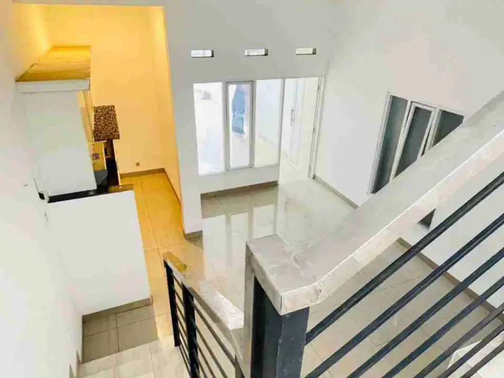 Jual Rumah Siap Huni Terawat Dekat Arcamanik