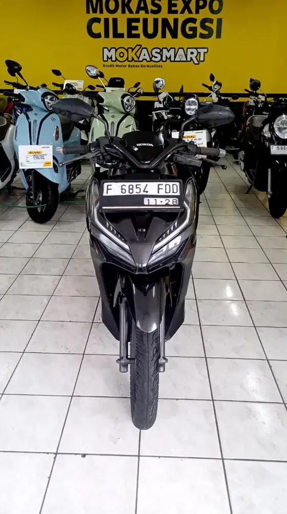 Dijual motor Honda Vario 125 cbs iss 2018