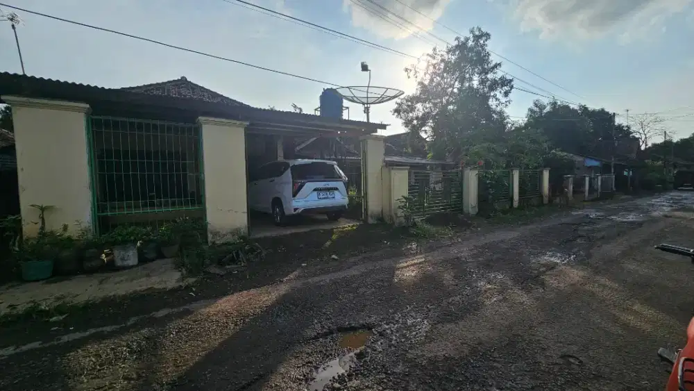 Di jual Rumah dan tanah shm