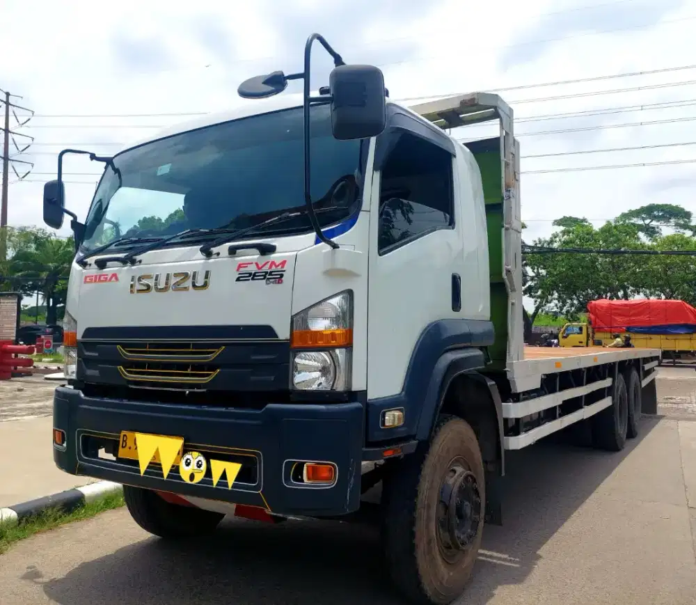 Isuzu GIGA FVM 285PS Tronton 6×2 Bak Besi 9.8mFulors Euro2/ Fuso Lohan