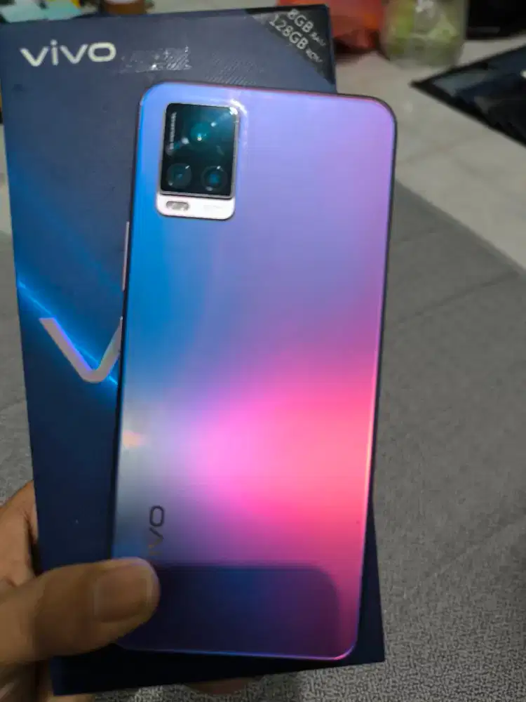 Vivo V20 ram 8/128