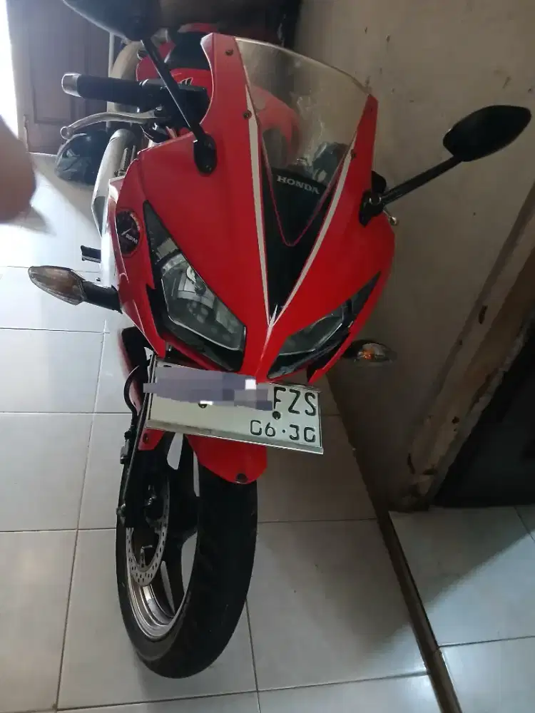 HONDA CBR 2015 ABS Full Original