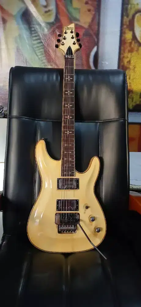 Gitar Schecter Diamond Series Neck Thru