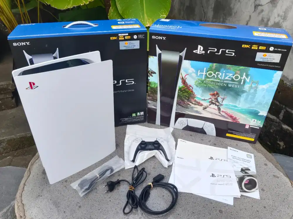 PS5 DIGITAL VERSION FULLSET LIKE NEW