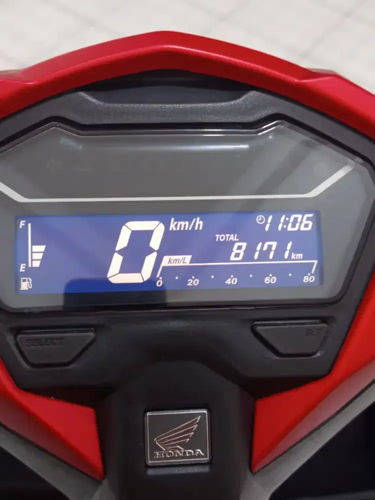 Km 8 Ribu Honda new vario 125 keyless tahun 2024