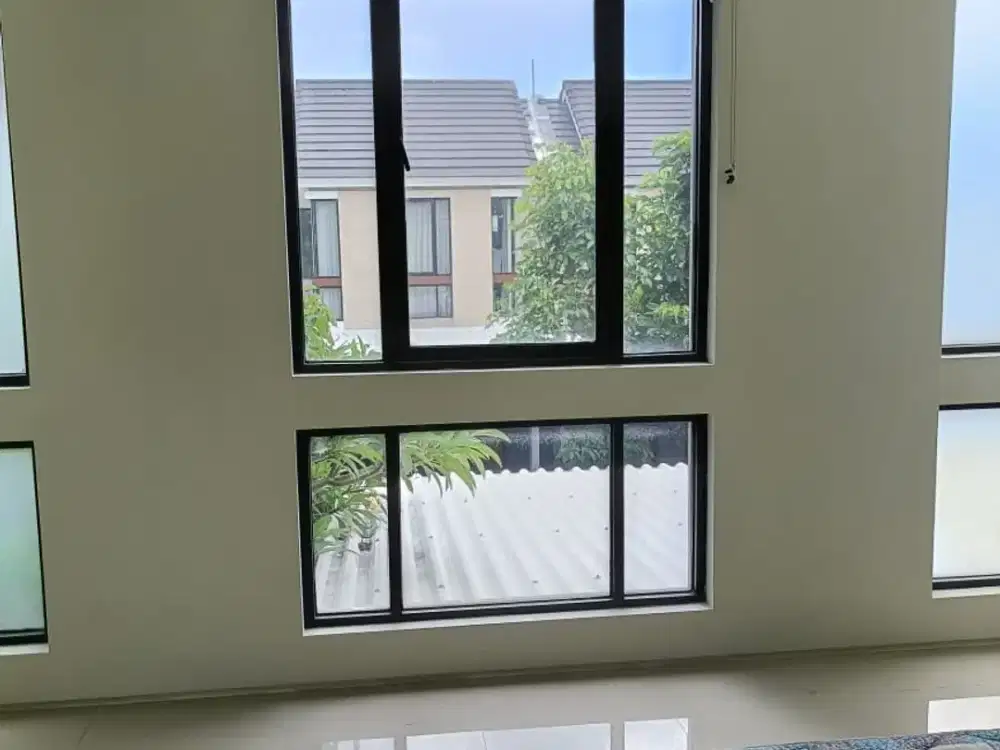 Disewakan Rumah Northwest