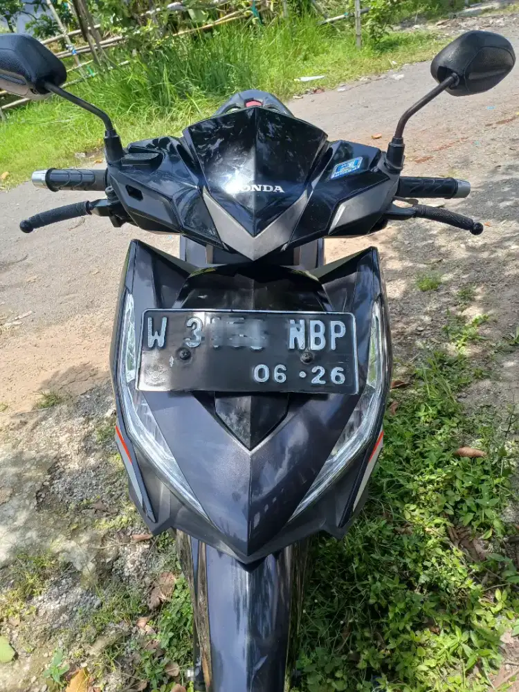 Di Jual Honda Vario 125 tahun 2016 lengkap siap pakai