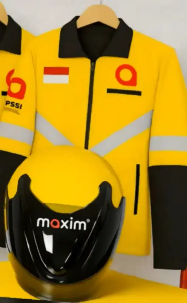 HELM DAN JAKET MAXIM