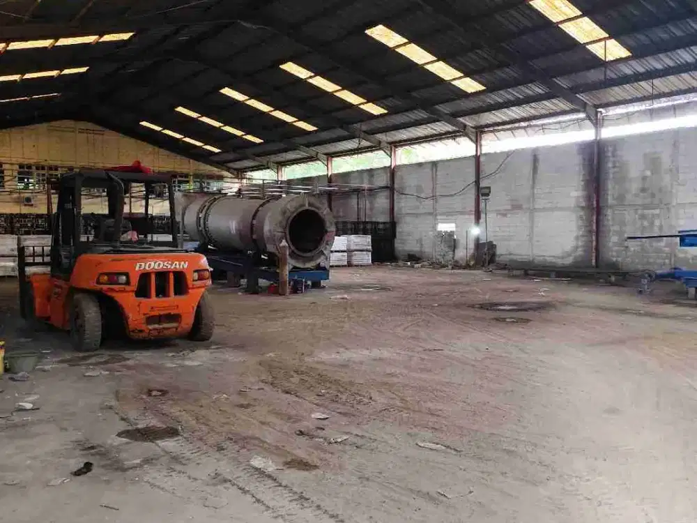 Gudang Dijual Siap Pakai di Binong Curug, Tangerang