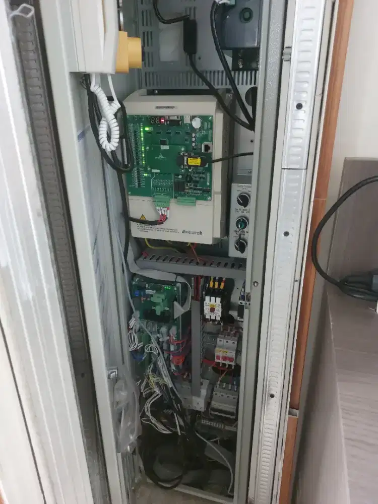 Dibutuhkan Teknisi Lift