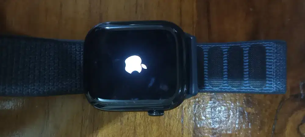 Apple watch series 10 kondisi mulus