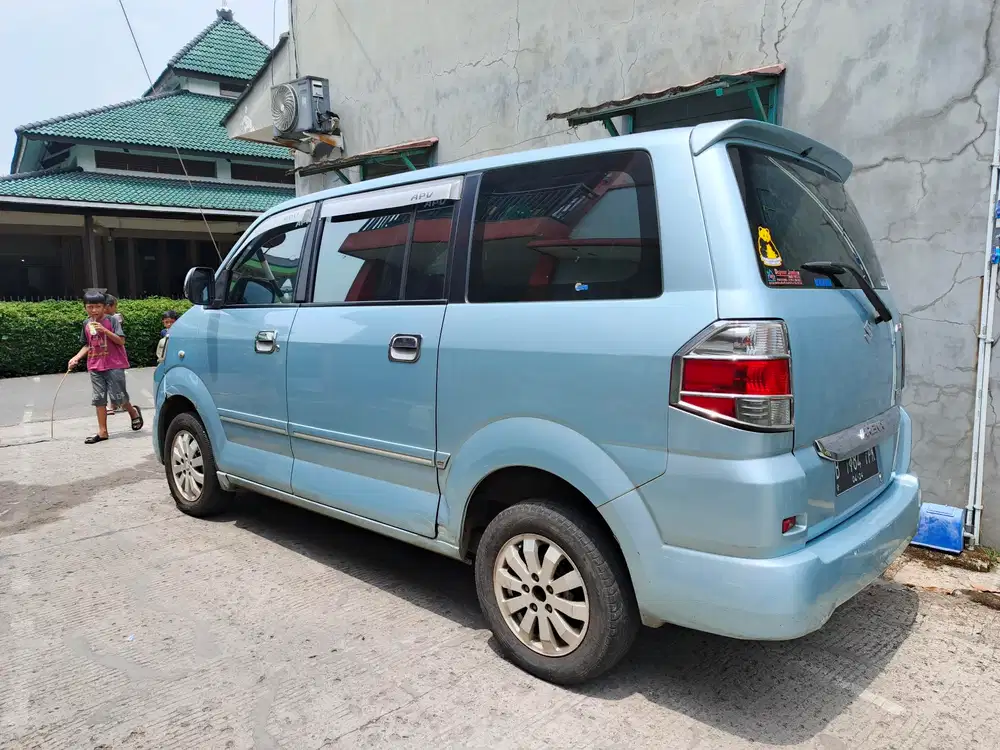 Suzuki APV Arena Matic 2009 Bensin