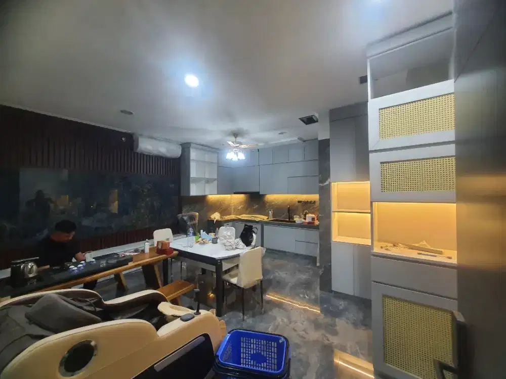 Kitchenset wallpanel serta semua furnis custom murmer free3ddesain