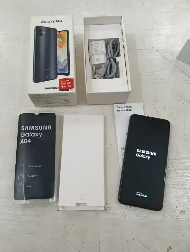 Samsung Galaxy A04 4/64 second murah siap pakai