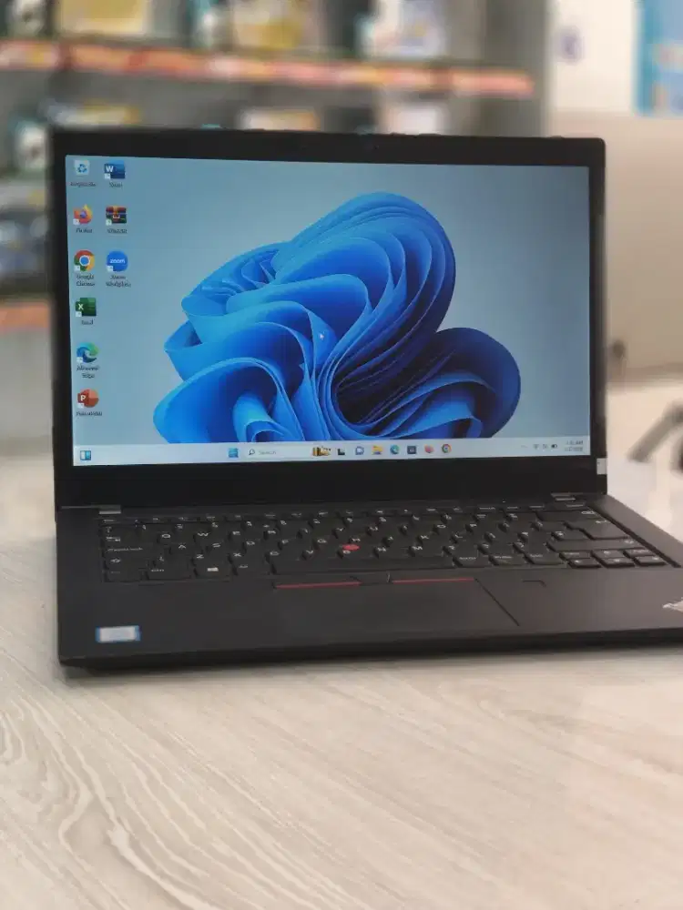 Promo laptop spek editing I5 Lenovo Thinkpad T480S