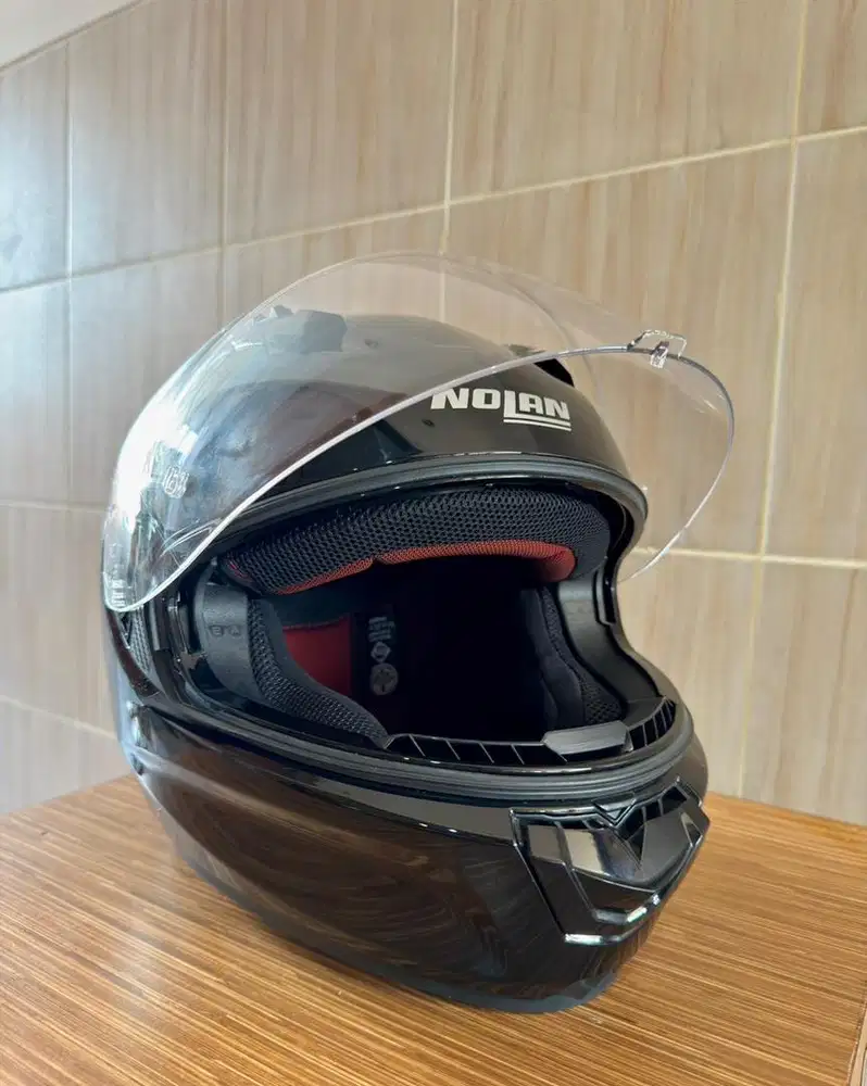 WTS Nolan N60-6 Original – Like New 99%