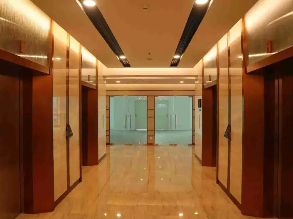Disewakan Office Space Lippo Tower Holland Village Luas 120m2 Cempaka Putih