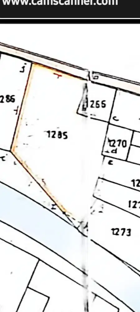Dijual tanah 725m2 ada bangunan nya dekat jalan utama surabaya