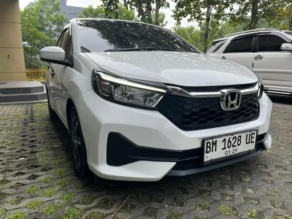 All New Brio 1.2 E AT 2023 Tangan Pertama