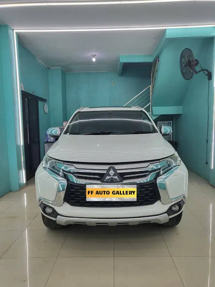 Mitsubishi Pajero Dakar 4x2 ( 2016 )