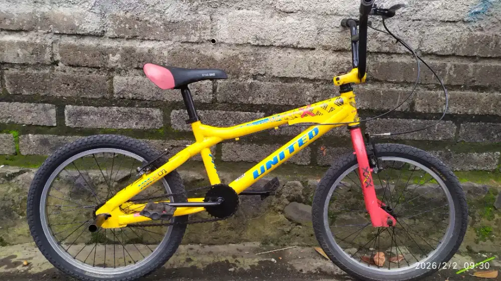 Sepeda bmx ukuran 20 merk United