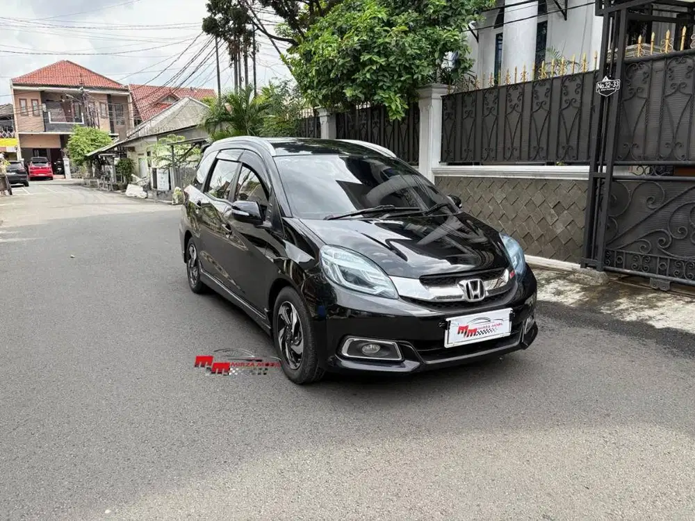Honda Mobilio RS 1.5 AT 2015 Hitam Mutiara