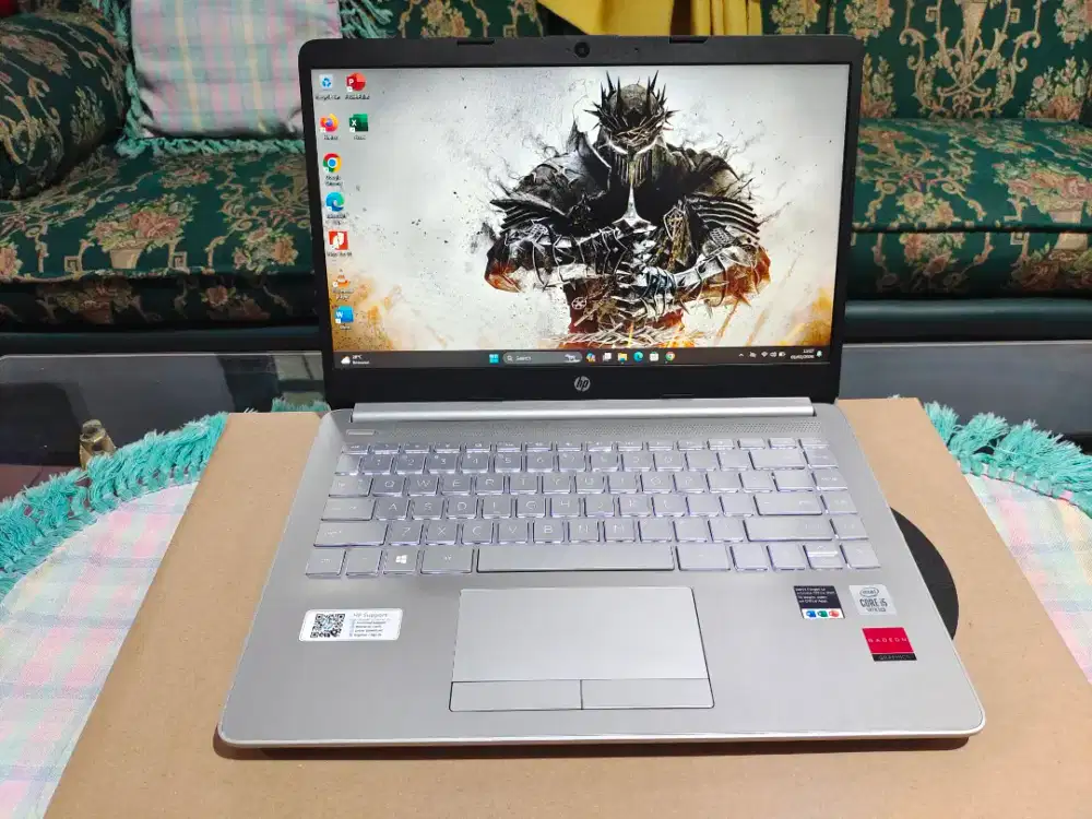 Laptop hp 14s cf2040tx core i5 gen 10 ram 8 ssd 256 dual vga