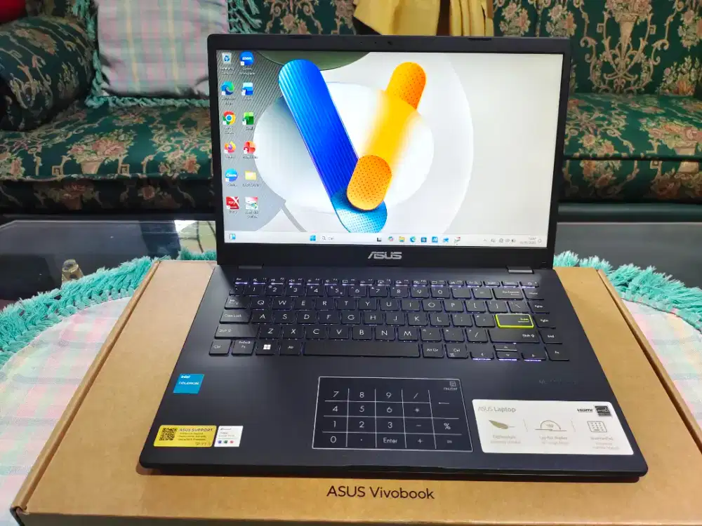Laptop Asus e410ka garansi 2 tahun like new intel n4500 ram 8 ssd 256