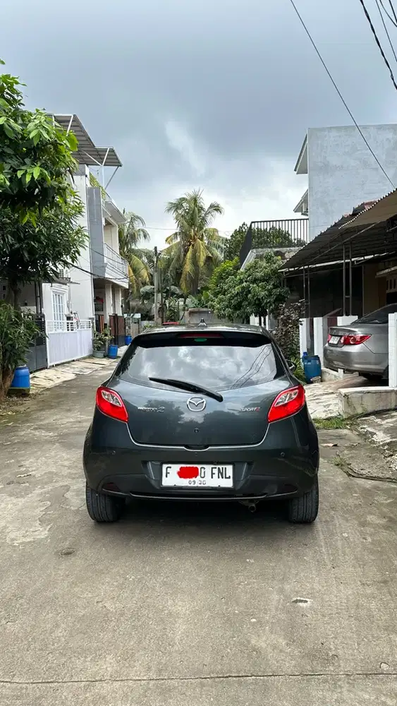 TINGGAL PAKAI,, Mazda 2 2012 Sport