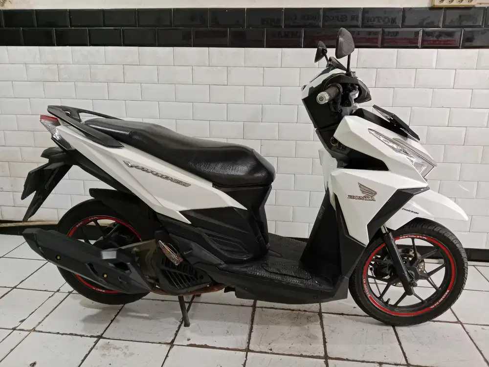 Vario led old tahun 2017 cakep