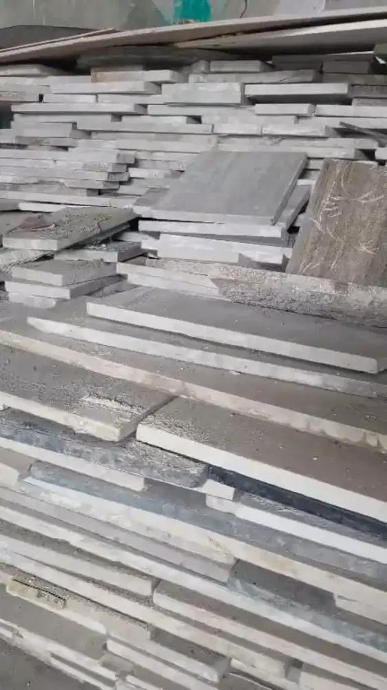 Marmer Gunung Asli – Lembaran Besar & Potongan Panjang – 150rb/m Nego