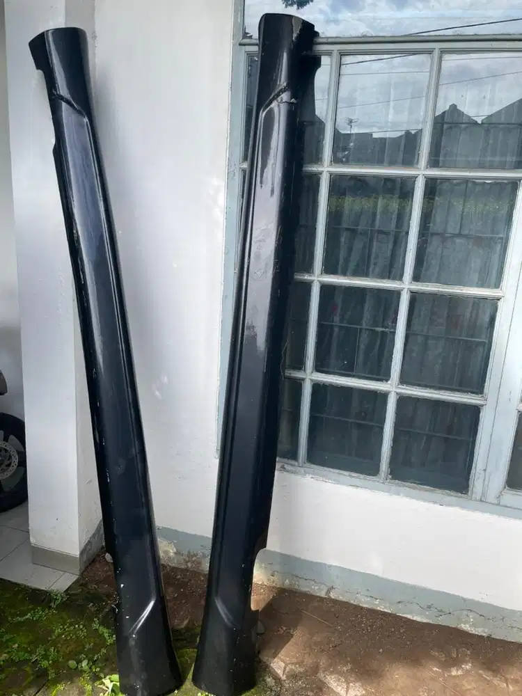 side skirt mercy neweyes