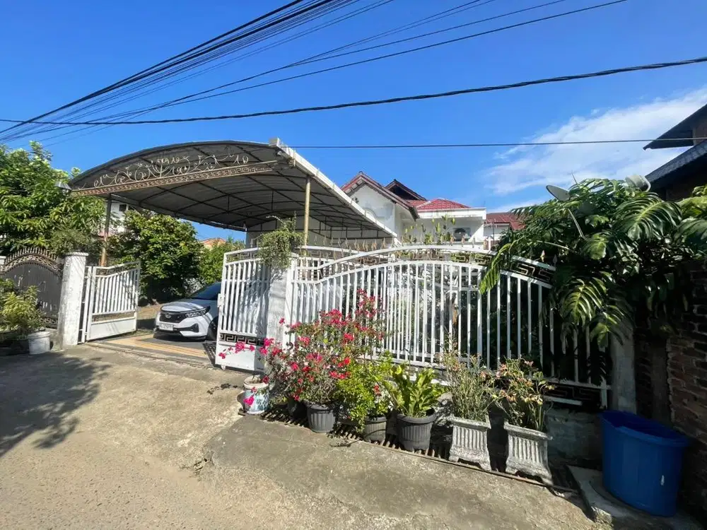 Rumah di batoh typen 100