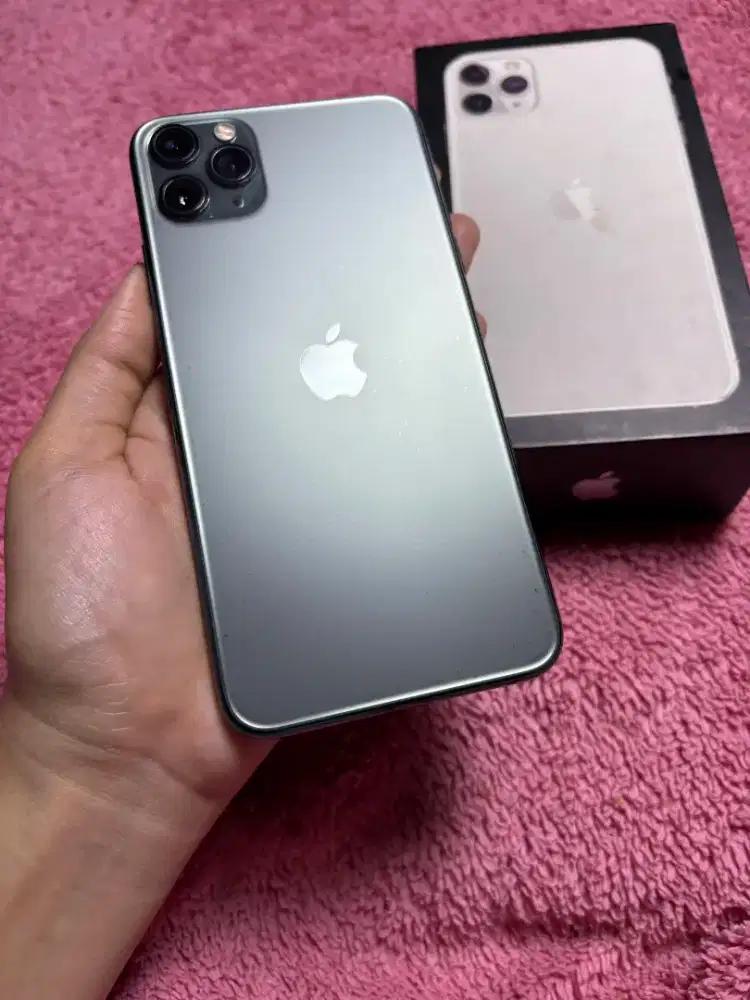 iPhone 11 pro max 64gb