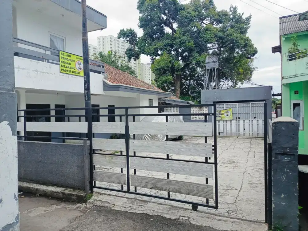 Kost aktif 11 pintu hegarmanah, dekat UNPAR lokasi emas passive income, Harga nego keras!