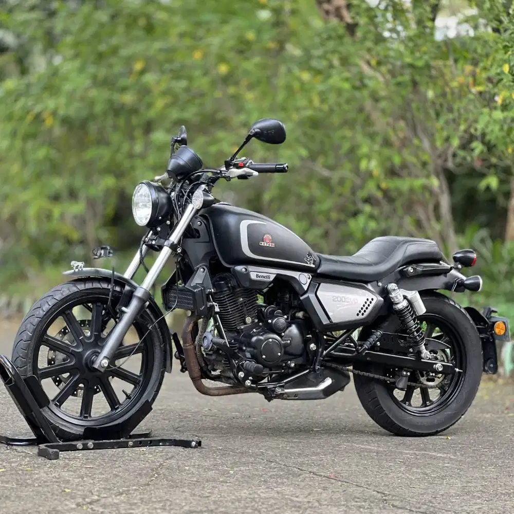 BENELLI MOTOBI 200 EVO 2021 HITAM KM 8K PAJAK PANJANG KAYAK BARU