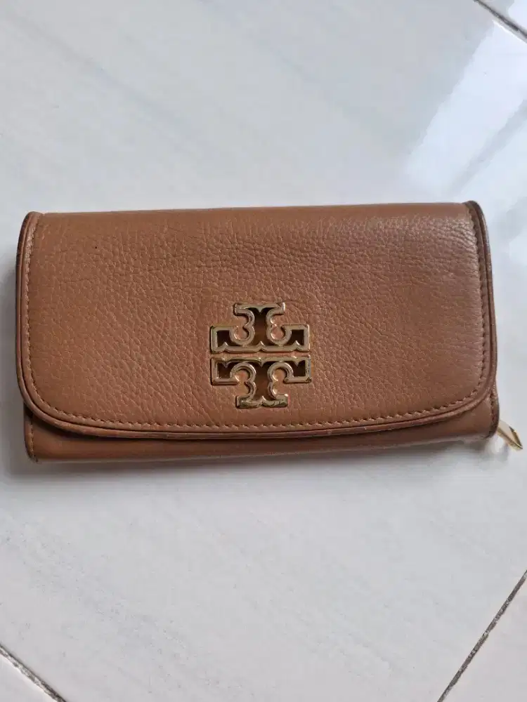 Prelove dompet torry burch