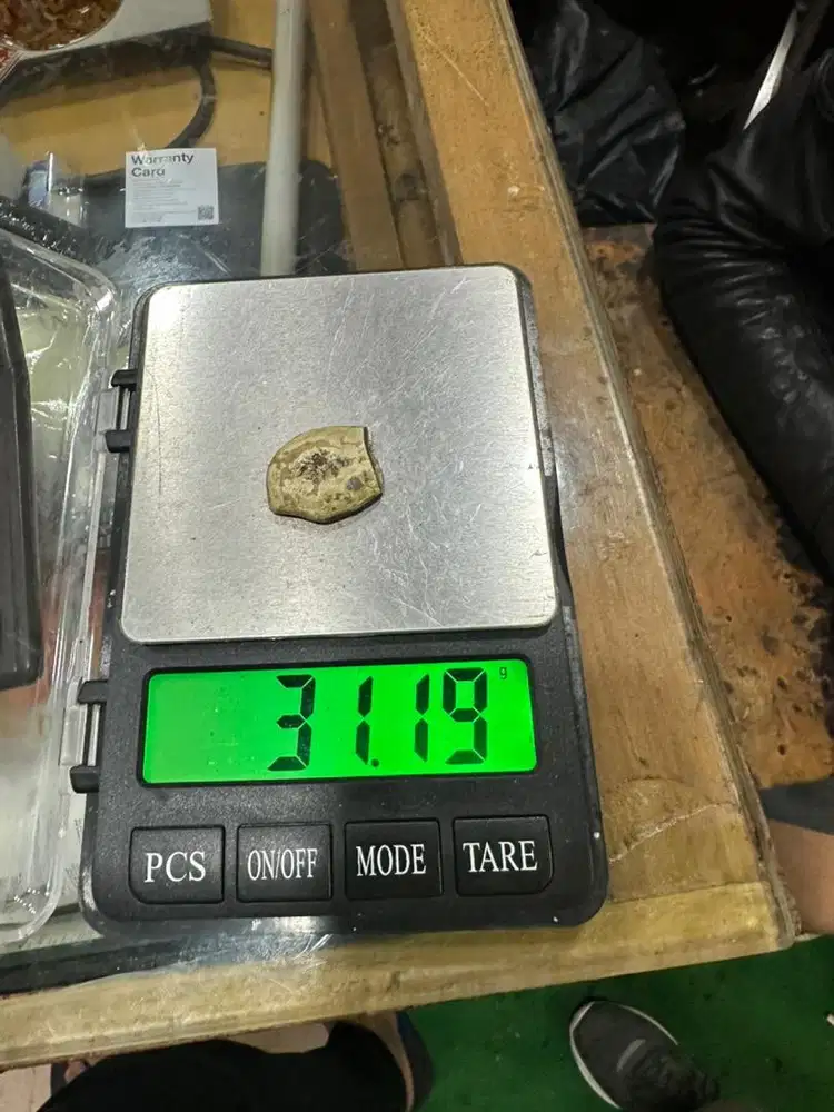 Terima jual emas rongsok mas patah surat hilang anting tinggal sebelah