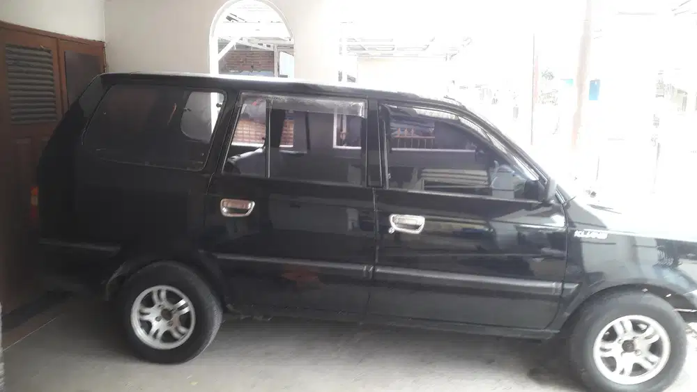 Toyota Kijang 2003 Bensin