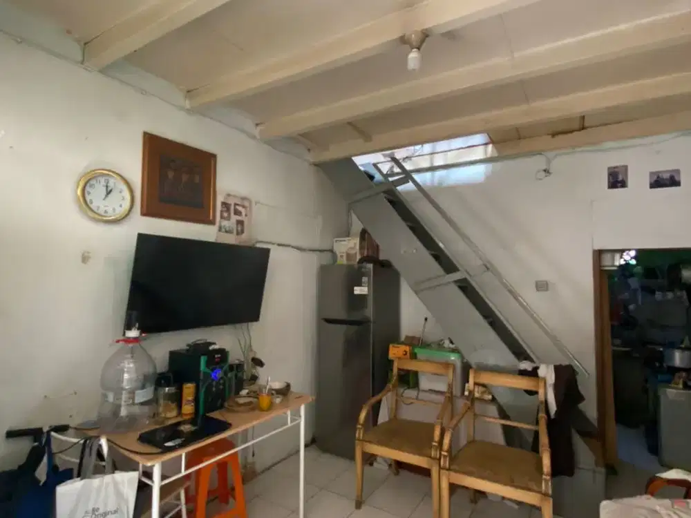 Pavilliun 5 pintu sebrang PVJ jual harga NJOP, Siapa cepat!