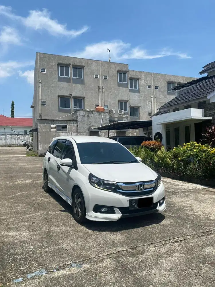 Mobilio E CVT Matic 2021 Km 60rb