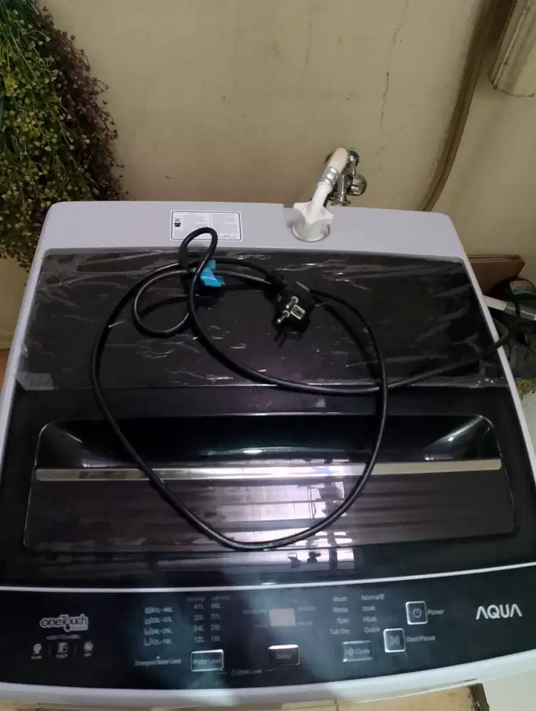 Mesin Cuci Merk Aqua