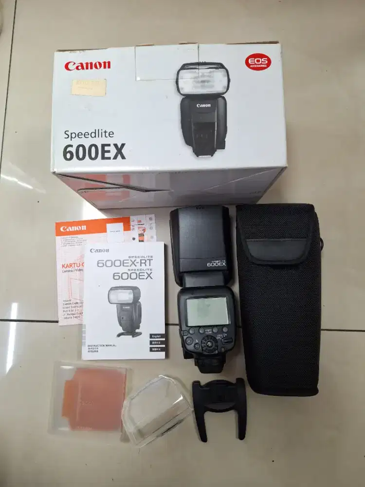 Flash canon 600ex likenew