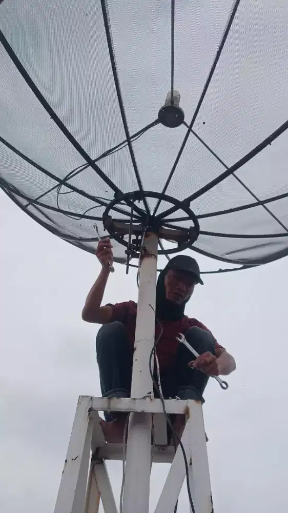 Jasa Servis Parabola Venus Tangerang